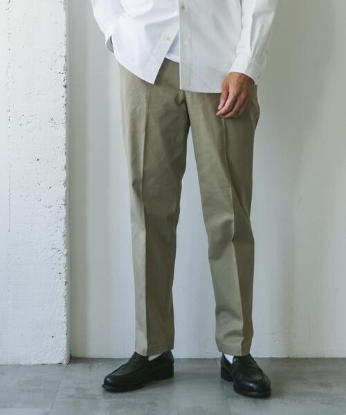 URBAN RESEARCH DOORS(アーバンリサーチドアーズ)の「チノテーパードトラウザー(その他パンツ・メンズ・ブラック/ベージュ/カーキ・MEDIUM/SMALL/LARGE)」の4枚目の写真