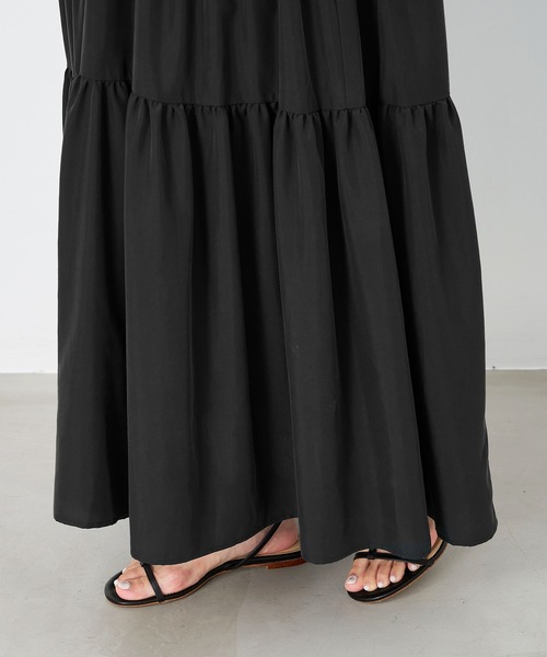 MICA&DEAL（マイカ＆ディール）の「バンドカラーティアードワンピース（ワンピース・レディース・ベージュ/ブラック・FREE）」の4枚目の写真