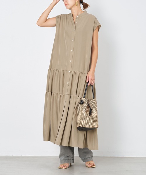 MICA&DEAL（マイカ＆ディール）の「バンドカラーティアードワンピース（ワンピース・レディース・ベージュ/ブラック・FREE）」の5枚目の写真