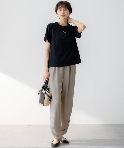 23区 L（ニジュウサンクオオキイサイズ）の「【洗える】ラメジャージ TEE（Tシャツ/カットソー・レディース・シルバー系/ブラック系/ゴールド系・46/44/48）」の12枚目の写真