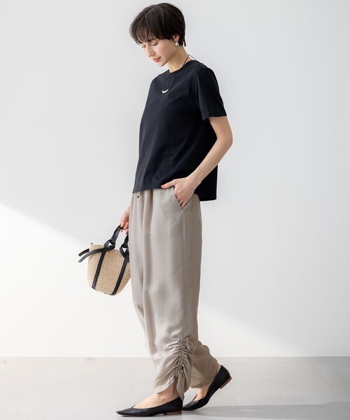 23区 L（ニジュウサンクオオキイサイズ）の「【洗える】ラメジャージ TEE（Tシャツ/カットソー・レディース・シルバー系/ブラック系/ゴールド系・46/44/48）」の13枚目の写真