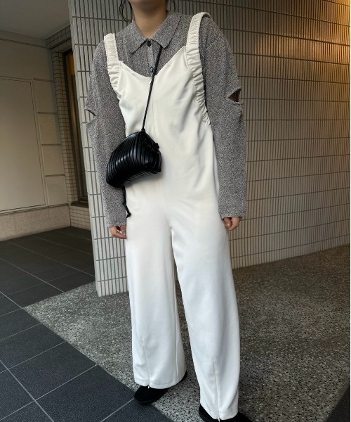 lawgy(ラウジー)の「shoulder gather rafu salopette / ショルダーギャザーラフサロペット(サロペット/オーバーオール・レディース・ブラック/グレー/アイボリー・FREE)」の12枚目の写真