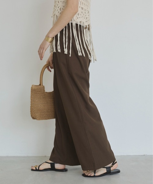 ANGIE（アンジー）の「【セットアップ対応】ワイド イージーパンツ（その他パンツ・レディース・ブラック/ホワイト系その他/ブラウン・FREE）」の13枚目の写真