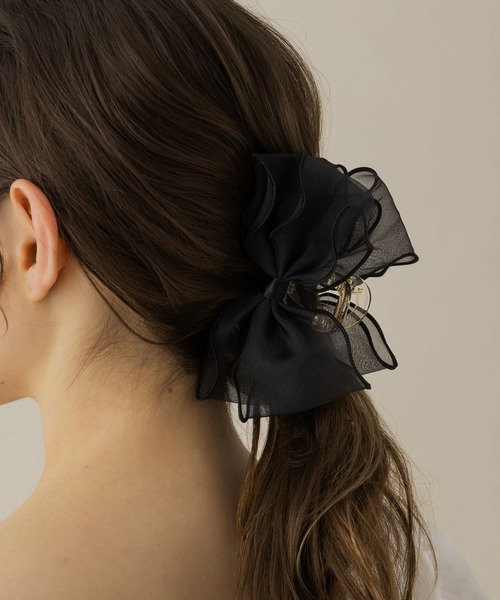 LA MUe（ラミュー）の「【LA MUE】シフォンリボンバンスクリップ（バレッタ/ヘアクリップ・レディース・ブラック/モカ/ホワイト/ピンク・FREE）」の5枚目の写真