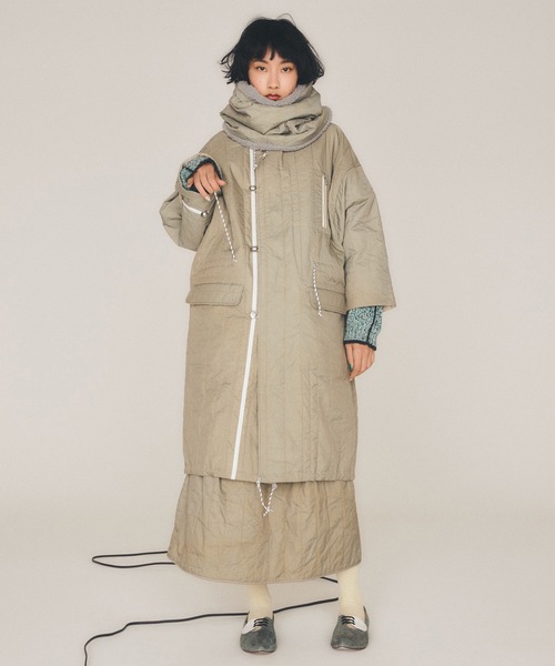 sneeuw(スニュウ)の「ウォッシュトキルティングネックウォーマー(ネックウォーマー/スヌード・レディース・グレー/ブラウン・ONESIZE)」の3枚目の写真