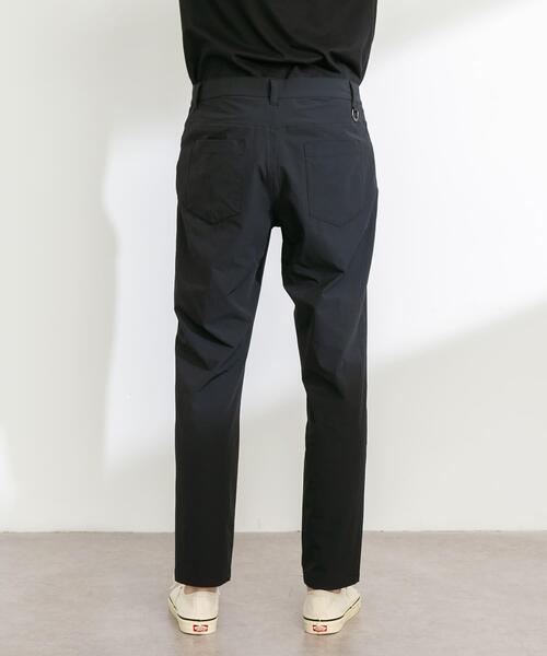 NEW ERA（ニューエラ）の「LT TAPERED ST PANTS（その他パンツ・メンズ・ブラック・MEDIUM/LARGE）」の3枚目の写真