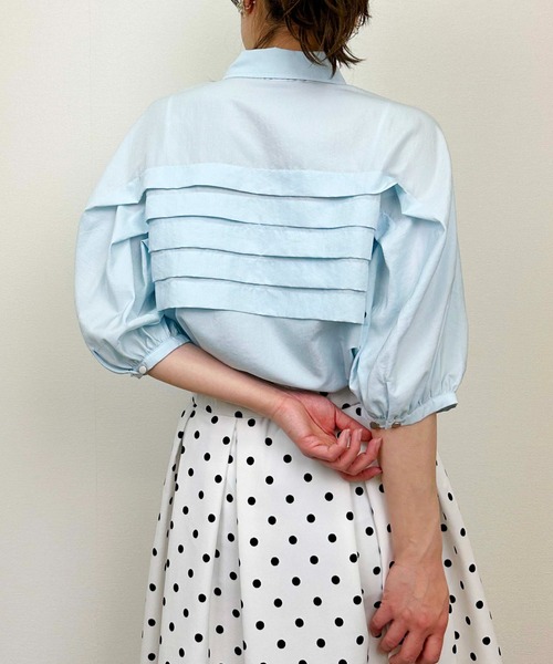 DIARIUM（ディアリウム）の「横プリーツブラウス（シャツ/ブラウス・レディース・ブルー/オフホワイト・M）」の15枚目の写真