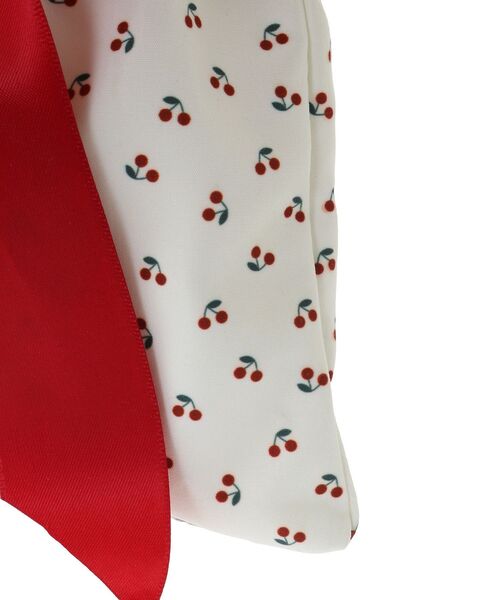 Maison de FLEUR（メゾンドフルール）の「チェリープリントミニリボン2Wayバッグ（ショルダーバッグ・レディース・アイボリー・FREE）」の15枚目の写真