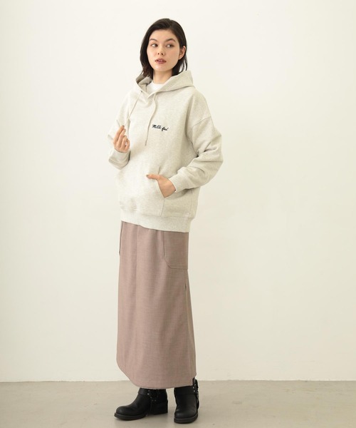 MILKFED.（ミルクフェド）の「ICING LOGO WIDE SWEAT HOODIE（パーカー・レディース・オートミール/チャコール/ネイビー・M/L）」の15枚目の写真