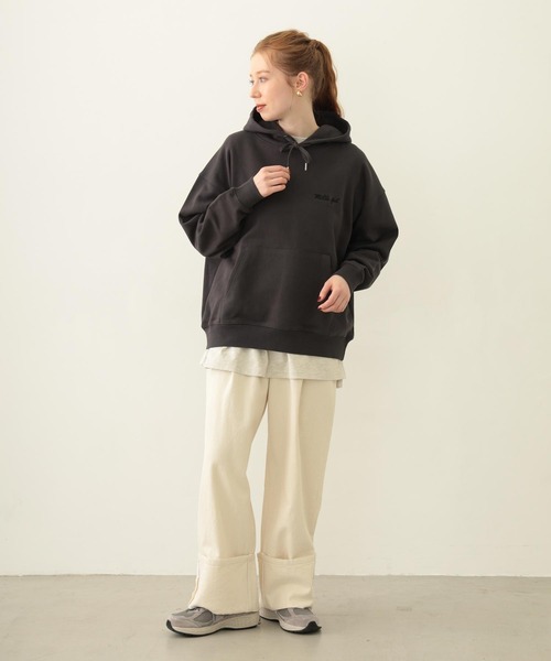 MILKFED.（ミルクフェド）の「ICING LOGO WIDE SWEAT HOODIE（パーカー・レディース・オートミール/チャコール/ネイビー・M/L）」の22枚目の写真