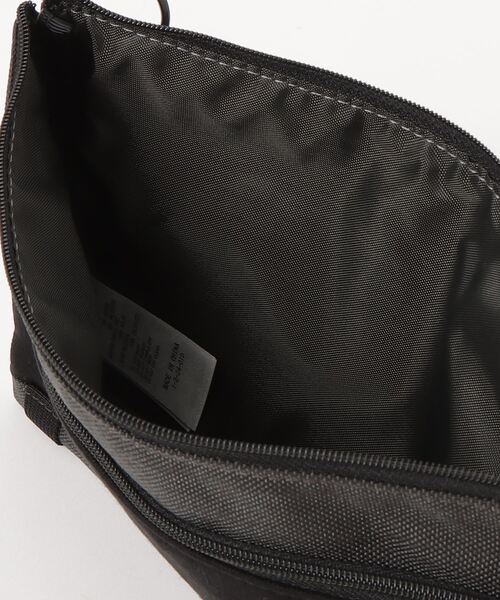 CHUMS（チャムス）の「チャムス CHUMS Two Necked Shoulder S/N（ショルダーバッグ・メンズ・その他・ONE SIZE）」の3枚目の写真