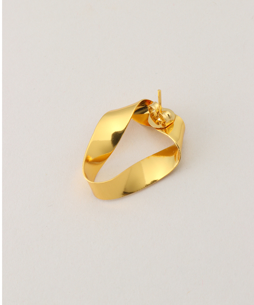 IENA(イエナ)の「BAMBOLEIRA/バンボレイラ Onda Stud Pierce ピアス(両耳) 2951560001(ピアス(両耳用)・レディース・ゴールド・FREE)」の3枚目の写真