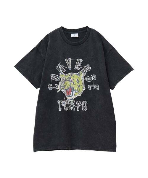 CONVERSE TOKYO（コンバーストウキョウ）の「PIGMENT DYE TIGER LOGO TEE（Tシャツ/カットソー・レディース・ブラック/ホワイト/レッド・MEDIUM/SMALL）」の3枚目の写真