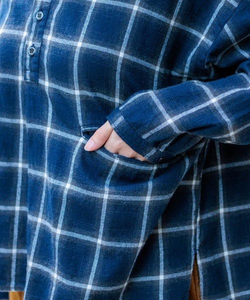D.M.G.（ドミンゴ）の「[D.M.G / ディーエムジー] インディゴ起毛チェック プルオーバーシャツ（シャツ/ブラウス・レディース・ブルー系その他・2/3）」の7枚目の写真