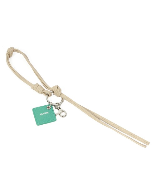 Beau're（ヴュレ）の「BEAURE Colored Leather Cord ストラップ（スマホグッズ・レディース・ラベンダー/ライム/キャメル/アイボリー/ブラック・FREE）」の15枚目の写真