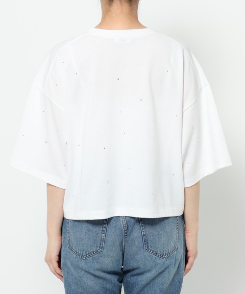 LOWRYS FARM（ローリーズファーム）の「ビジュープルオーバーＳＳ　499873（Tシャツ/カットソー・レディース・オフホワイト/チャコールグレー・FREE）」の4枚目の写真
