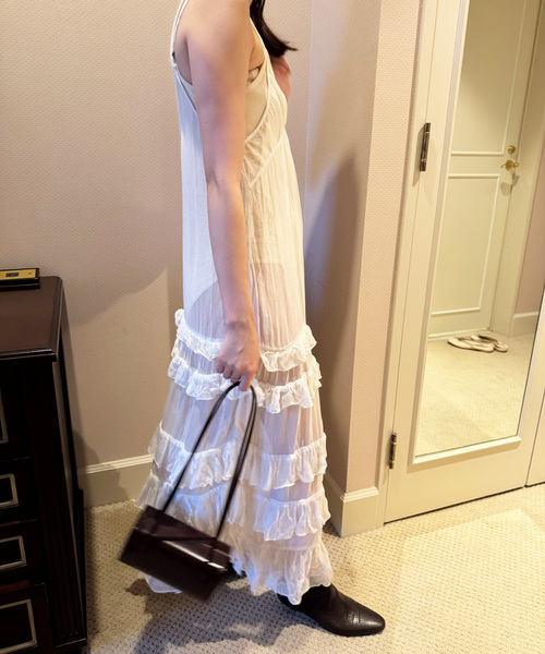 EDIT. FOR LULU（エディットフォールル）の「ティアード キャミソールドレス（ワンピース・レディース・ホワイト/ネイビー・FREE）」の18枚目の写真