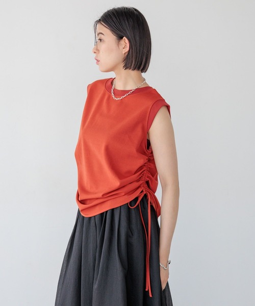 BAYFLOW(ベイフロー)の「シャーリングノースリーブプルオーバー(Tシャツ/カットソー・レディース・テラコッタ/ブラック/グレー・FREE)」の1枚目の写真