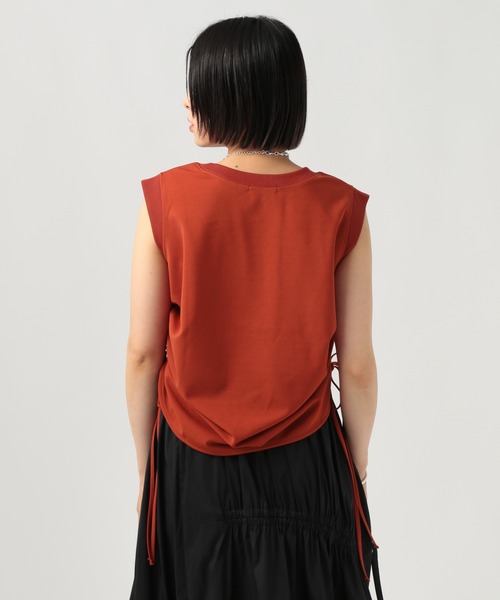 BAYFLOW(ベイフロー)の「シャーリングノースリーブプルオーバー(Tシャツ/カットソー・レディース・テラコッタ/ブラック/グレー・FREE)」の11枚目の写真