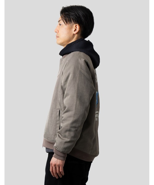 narifuri(ナリフリ)の「ヘビーサテンフライトブルゾン(スタジャン・メンズ・グレー/ブラック・X-LARGE/LARGE/MEDIUM/SMALL)」の4枚目の写真