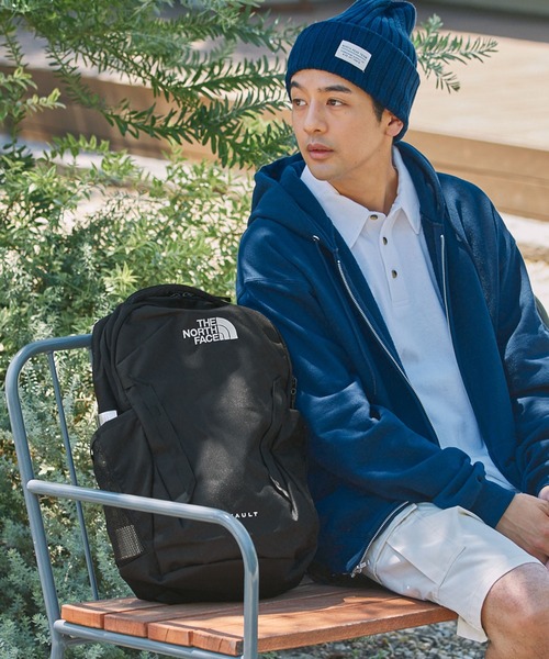 THE NORTH FACE（ザノースフェイス）の「【THE NORTH FACE / ザ・ノースフェイス】VAULT/ヴォルト 軽量 ワンポイントロゴ刺繍バックパック 27L（バックパック/リュック・メンズ・ブラック/ネイビー/カーキ/ライトグレー・FREE）」の11枚目の写真