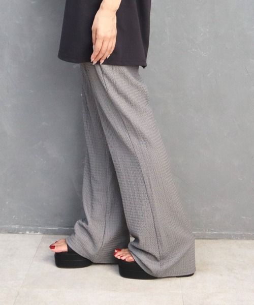 CECIL McBEE(セシルマクビー)の「ふくれジャガードフレアパンツ(その他パンツ・レディース・チャコールグレー/ブラック・MEDIUM/LARGE)」の6枚目の写真