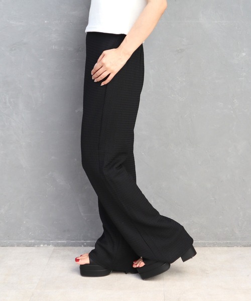 CECIL McBEE(セシルマクビー)の「ふくれジャガードフレアパンツ(その他パンツ・レディース・チャコールグレー/ブラック・MEDIUM/LARGE)」の12枚目の写真