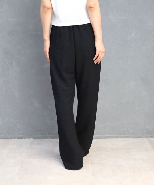 CECIL McBEE(セシルマクビー)の「ふくれジャガードフレアパンツ(その他パンツ・レディース・チャコールグレー/ブラック・MEDIUM/LARGE)」の13枚目の写真