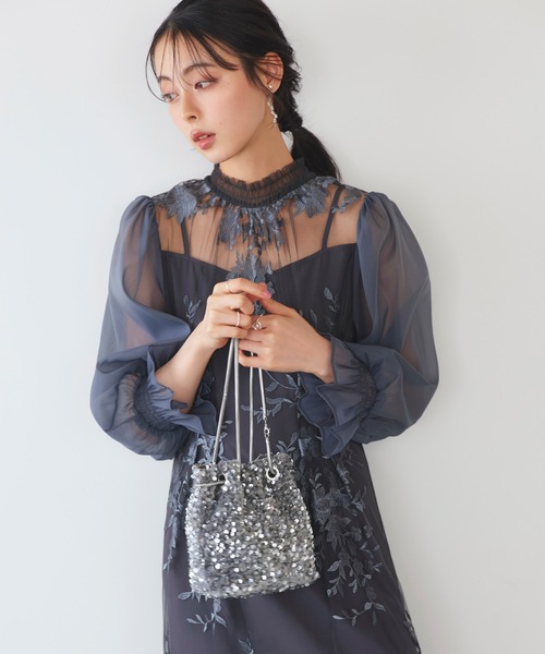 RUIRUE BOUTIQUE(ルイルエブティック)の「2way スパンコール 巾着 パーティーバッグ | レディース 結婚式 パーティー オケージョン セレモニー フォーマル お呼ばれ ハンドバッグ ショルダーバッグ(ハンドバッグ・レディース・ブラックミックス/グレー/シルバー/ブラック・FREE)」の9枚目の写真