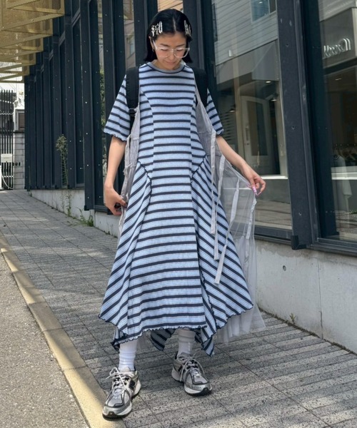 Candy Stripper(キャンディストリッパー)の「MULTI BORDER FLARE ワンピース(ワンピース・レディース・グレー/ブラック/ピンク・FREE)」の20枚目の写真