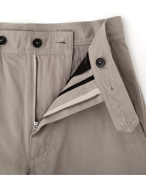 MHL.（エムエイチエル）の「NATURAL COTTON TWILL（その他パンツ・レディース・グレー/オリーブドラブ・0/1/2/3）」の6枚目の写真