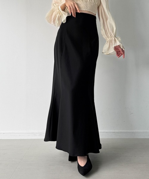 junoah（ジュノア）の「バックリボンマーメイドスカート（裏地無し）（スカート・レディース・ブラック/ダークベージュ/ダークグレー/ブラウン/ボルドー・LARGE/MEDIUM/SMALL/X-LARGE）」の13枚目の写真