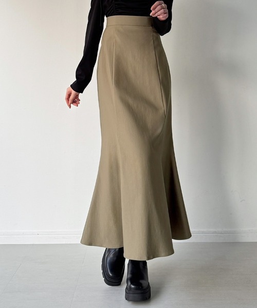 junoah（ジュノア）の「バックリボンマーメイドスカート（裏地無し）（スカート・レディース・ブラック/ダークベージュ/ダークグレー/ブラウン/ボルドー・LARGE/MEDIUM/SMALL/X-LARGE）」の20枚目の写真