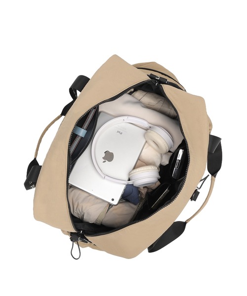 Ungrid（アングリッド）の「【Ungrid/アングリッド】　ソフトナイロンラージ拡張式ボストンバッグ　トラベル　スポーツジム用（スーツケース/キャリーバッグ・レディース・ブラック×ブラック/ブラック×ホワイト/カーキ系/ベージュ×ブラック/ネイビー×ホワイト/グレー系その他・FREE）」の19枚目の写真