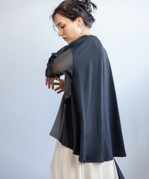 OSMOSIS(オズモーシス)の「切替ギャザーTシャツ(Tシャツ/カットソー・レディース・アイボリー/グレー/ブラック・ONE SIZE)」の17枚目の写真