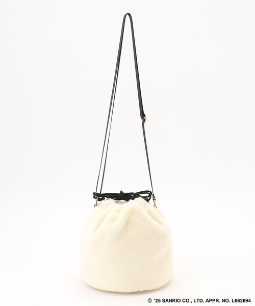 ANY(エニィ)の「【ハローキティ×ANY】フェイクファーバッグ(ショルダーバッグ・レディース・ホワイト系・F)」の11枚目の写真