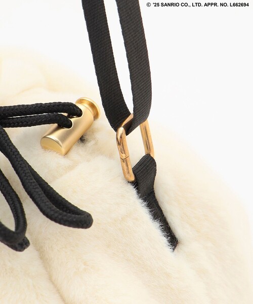 ANY(エニィ)の「【ハローキティ×ANY】フェイクファーバッグ(ショルダーバッグ・レディース・ホワイト系・F)」の8枚目の写真