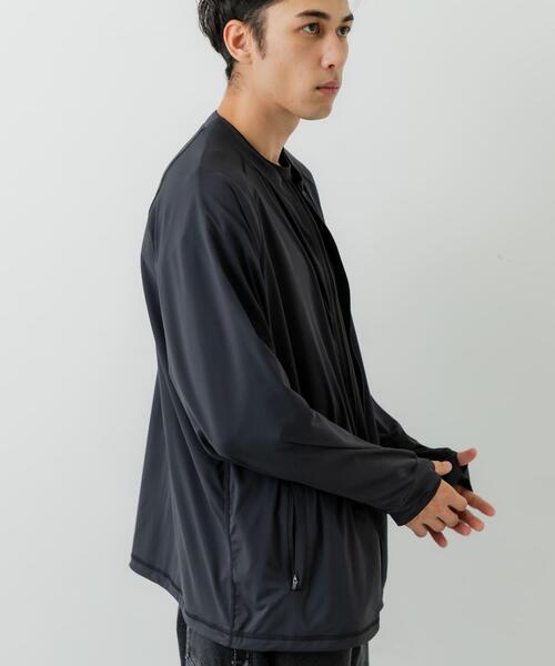 NANGA（ナンガ）の「『別注』NANGA×URBAN RESEARCH　 RASH GUARD BLOUSON（ブルゾン・メンズ・ブラック/チャコールグレー・MEDIUM/LARGE）」の5枚目の写真