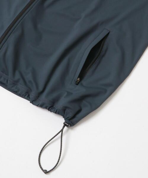 NANGA（ナンガ）の「『別注』NANGA×URBAN RESEARCH　 RASH GUARD BLOUSON（ブルゾン・メンズ・ブラック/チャコールグレー・MEDIUM/LARGE）」の22枚目の写真