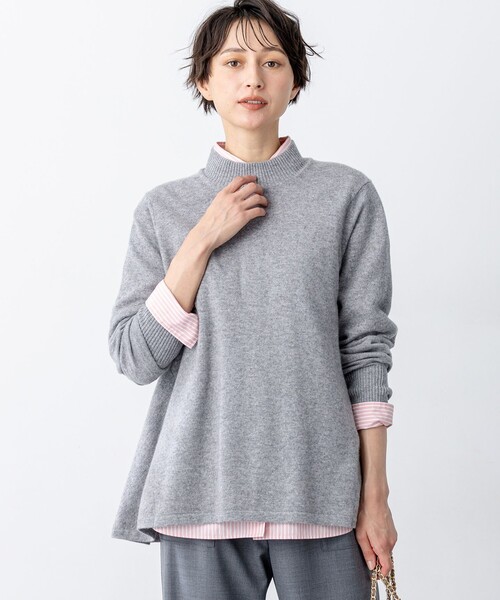 23区 L(ニジュウサンクオオキイサイズ)の「【洗える】ピュアカシミヤ フレア ニット(ニット/セーター・レディース・ブルー系/イエロー系/ライトグレー系/スカイブルー系・46/44)」の1枚目の写真