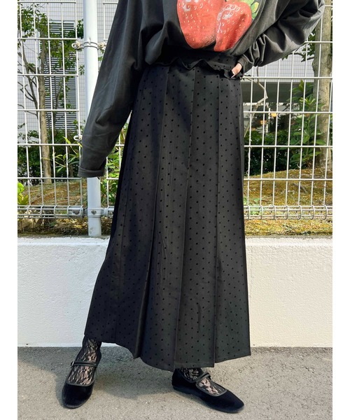 WC（ダブル シー）の「《秋冬新作★》フリルウエストドットロングスカート（スカート・レディース・グレー/ブラック・FREE）」の5枚目の写真