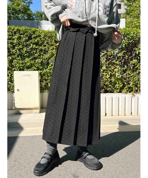 WC（ダブル シー）の「《秋冬新作★》フリルウエストドットロングスカート（スカート・レディース・グレー/ブラック・FREE）」の4枚目の写真