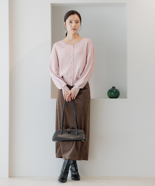 Andemiu(アンデミュウ)の「ベロアIラインスカート591940(スカート・レディース・ブラック/アイボリー/ブラウン・SMALL/MEDIUM)」の8枚目の写真