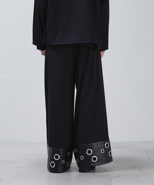 Ellno Loset(エルノロゼット)の「ハトメデザインワイドパンツ(スラックス・メンズ・ブラック・X-SMALL/LARGE/MEDIUM/SMALL)」の11枚目の写真