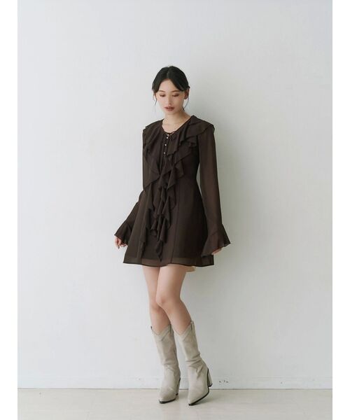 MERCURYDUO（マーキュリーデュオ）の「ラッフルフリルミニワンピース（ワンピース・レディース・ブラウン/ベビーピンク/アイボリー・MEDIUM/SMALL）」の8枚目の写真