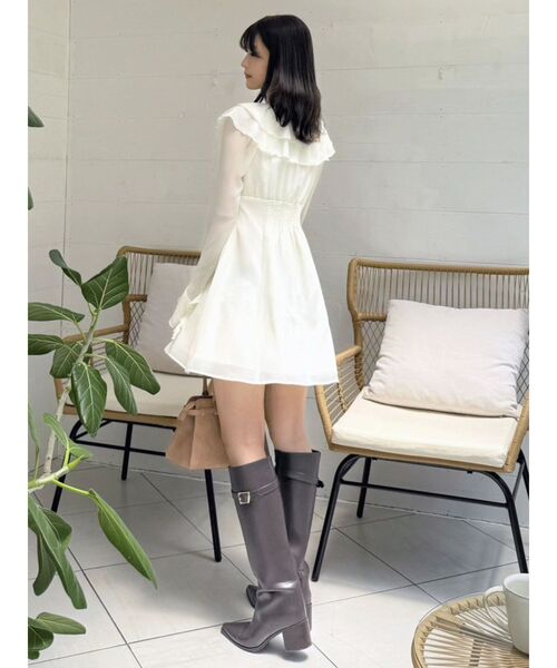 MERCURYDUO（マーキュリーデュオ）の「ラッフルフリルミニワンピース（ワンピース・レディース・ブラウン/ベビーピンク/アイボリー・MEDIUM/SMALL）」の4枚目の写真