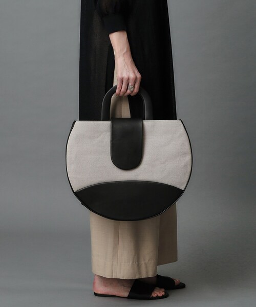 HIROKO HAYASHI(ヒロコハヤシ)の「【WEB・銀座店・松屋店限定】RONDINE(ロンディネ)ハンドバッグ(ハンドバッグ・レディース・ベージュ系その他7・00)」の15枚目の写真