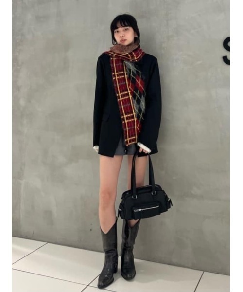 SLY（スライ）の「ARGYLE MIX JQ KNIT STALL アーガイル ミックス ジャガード ニット ストール 秋服 冬服（ストール/ショール・レディース・ブラック系その他2/ブラウン系その他2/グレー系その他2・FREE）」の17枚目の写真