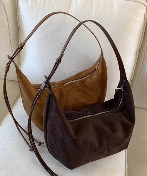 mebole(メボレ)の「Cozy Move Tie bag(ショルダーバッグ・レディース・ブラック/キャメル/ダークブラウン・FREE)」の6枚目の写真