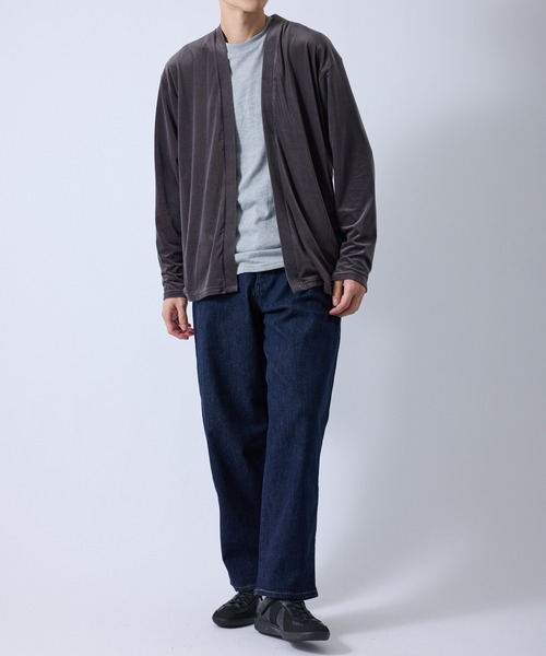 le cercle ADAM ET ROPE'(ルセルクルアダムエロペ)の「ドレープベロアアンサンブルカーディガン(アンサンブル・メンズ・グレー/ベージュ/ダークブラウン・L/M/LL)」の8枚目の写真